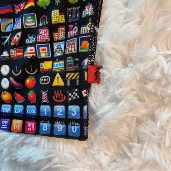 Zara Terez Emoji Capris Leggings, Size Small - Picture 10 of 10